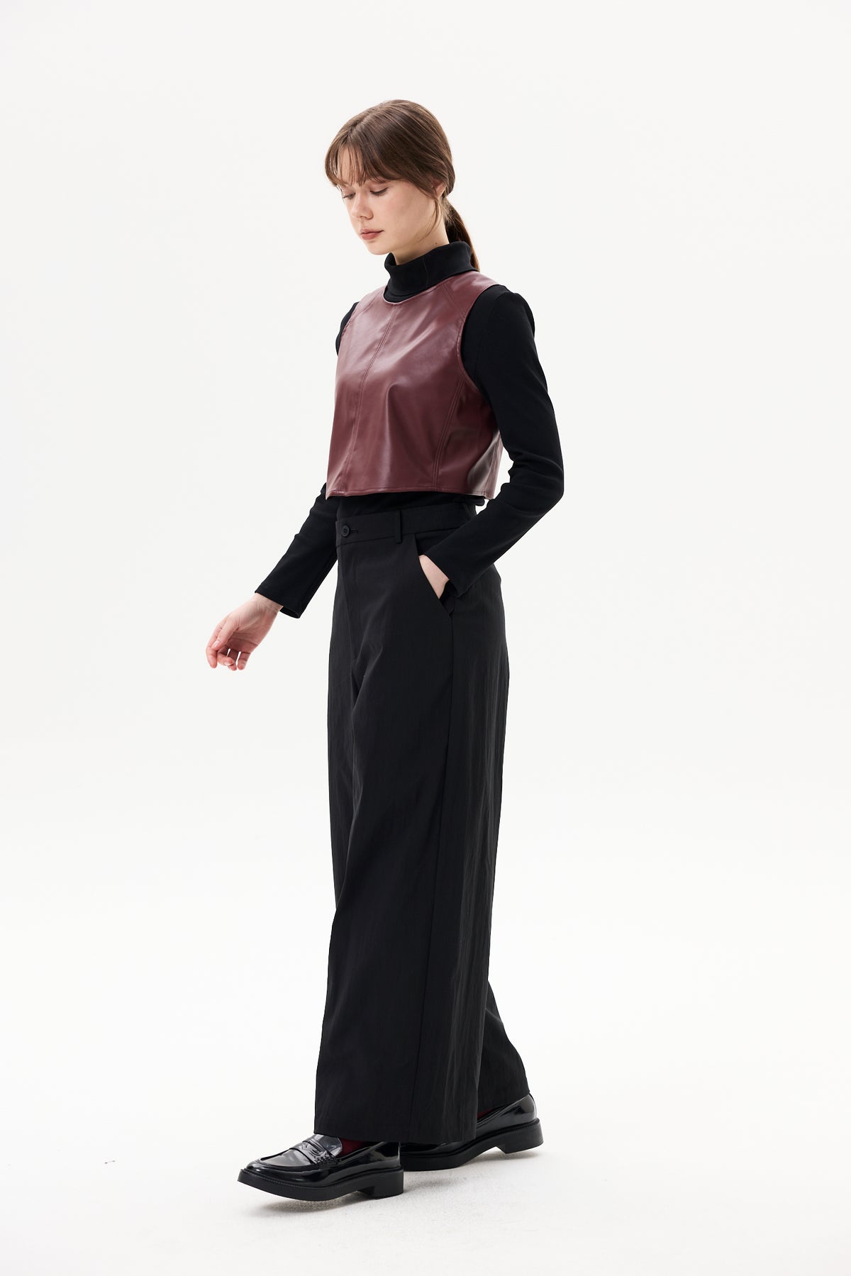 Boxy Cropped Leather Vest