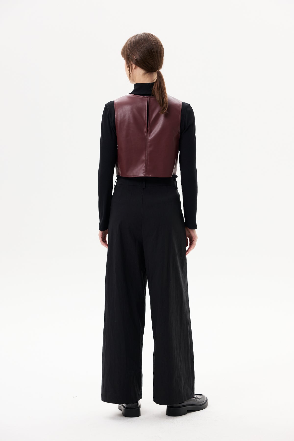 Boxy Cropped Leather Vest