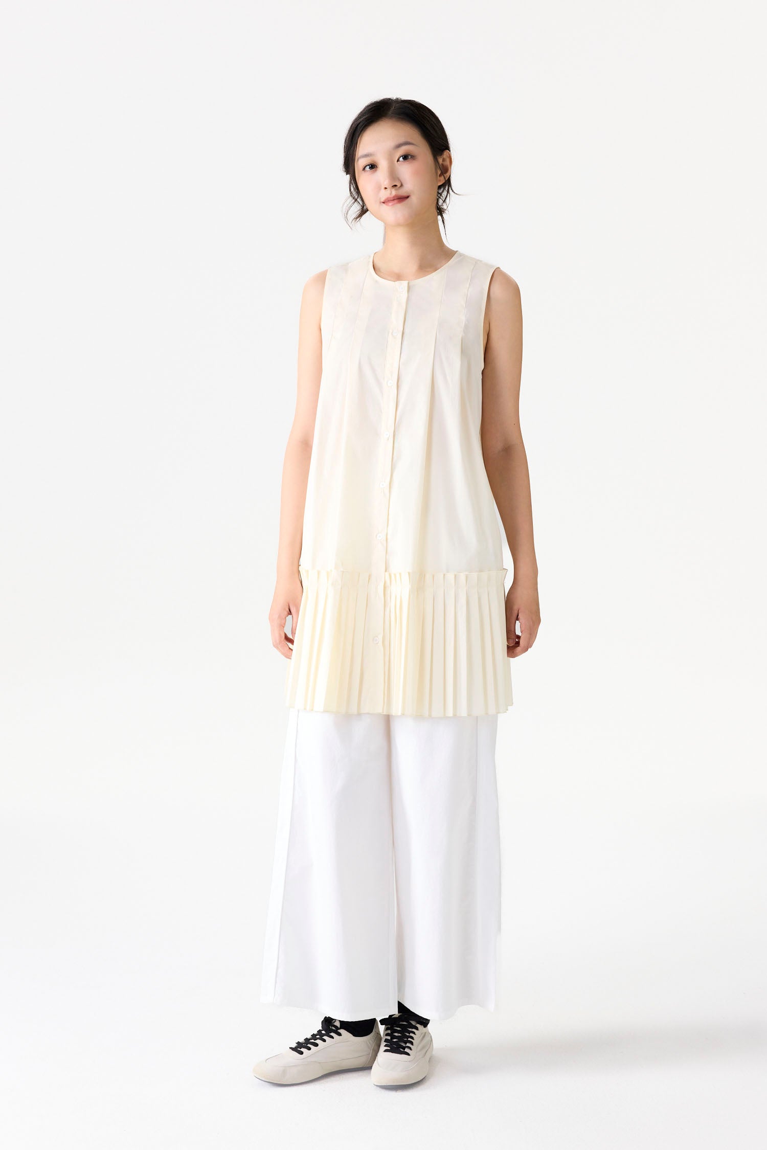 Pleated Hem Sleeveless Dress