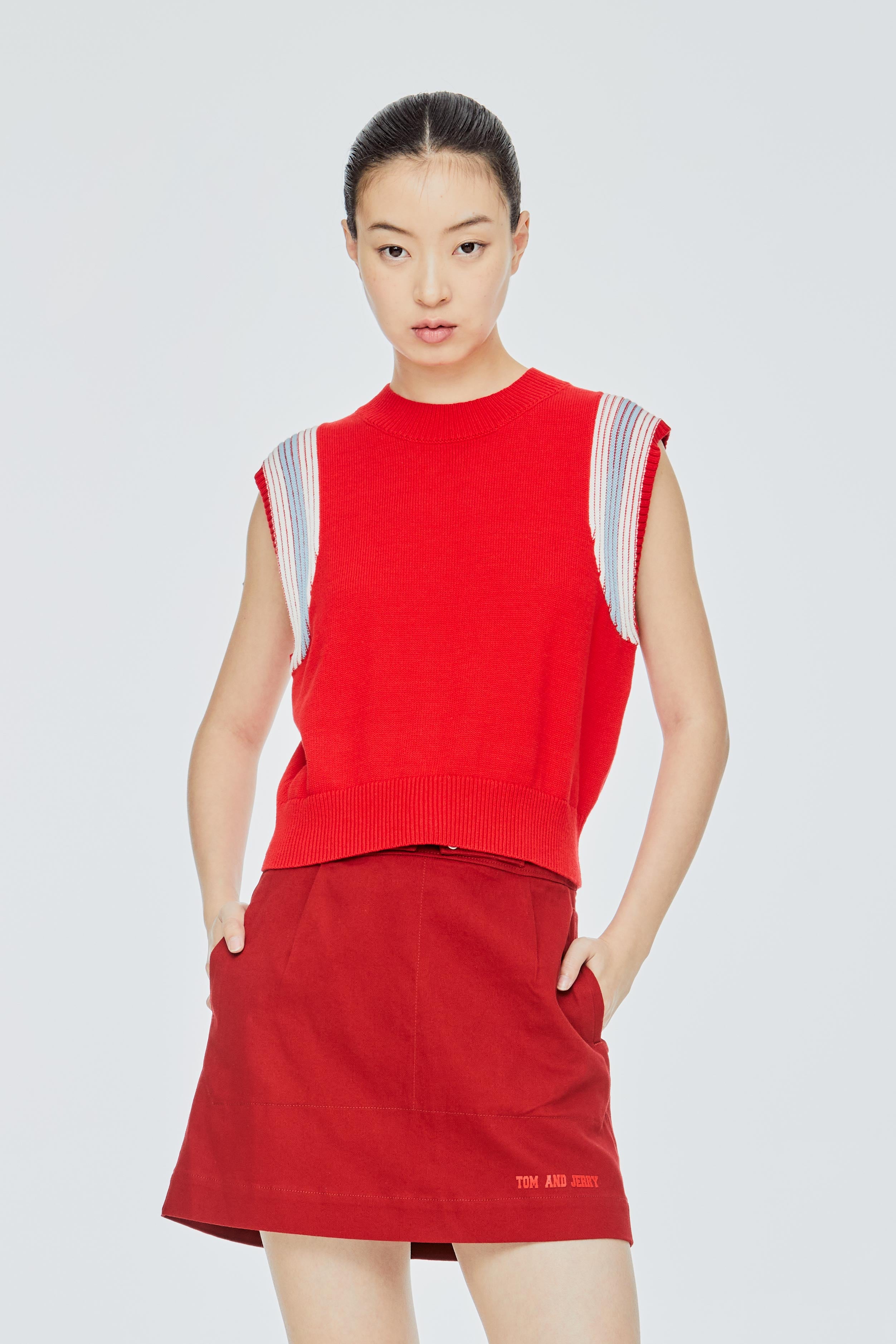 Knitted Sleeveless Top With Contrasting Stripes