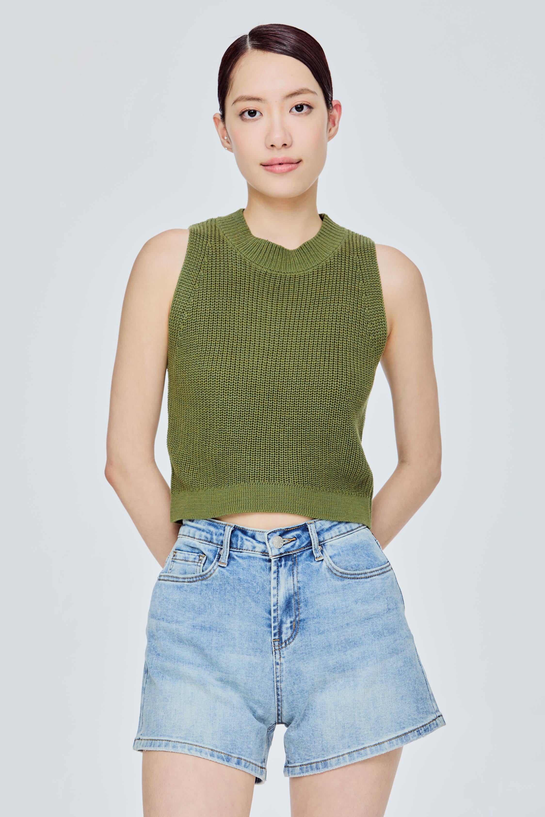 Contrast Neck Knit Top