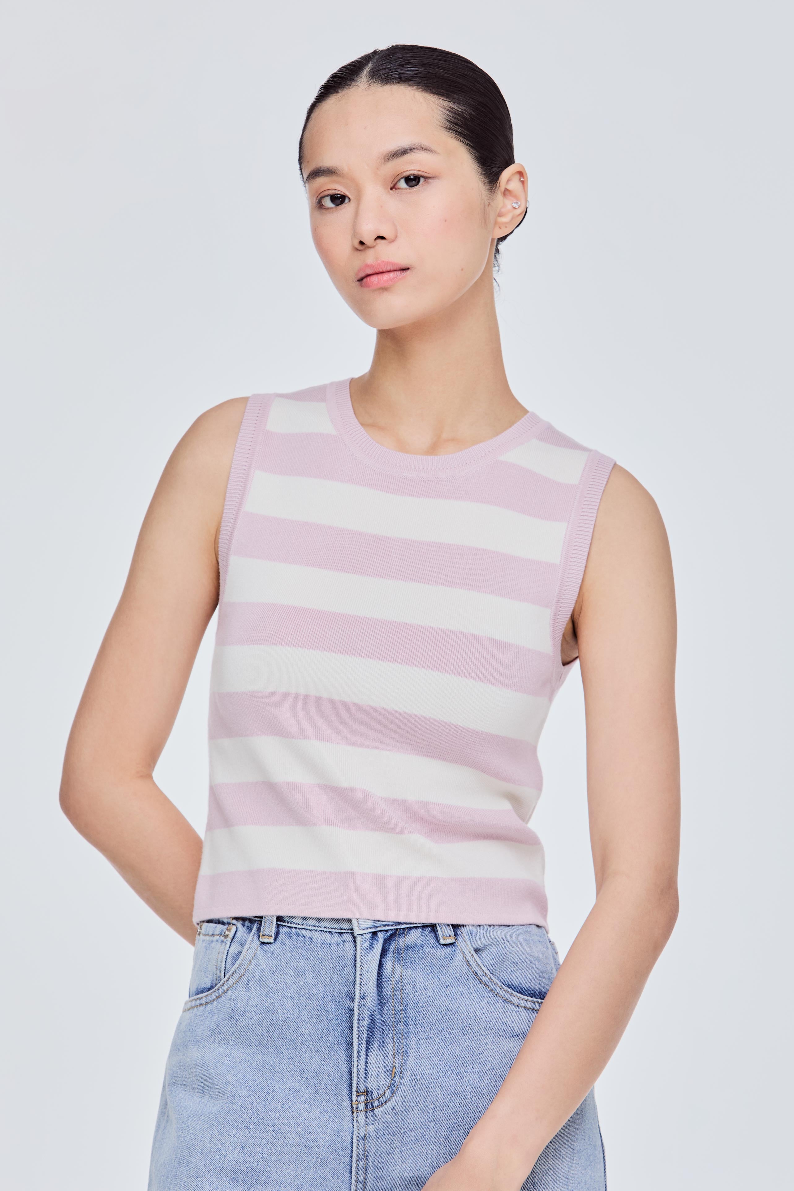 Contrast Stripes Knit Top