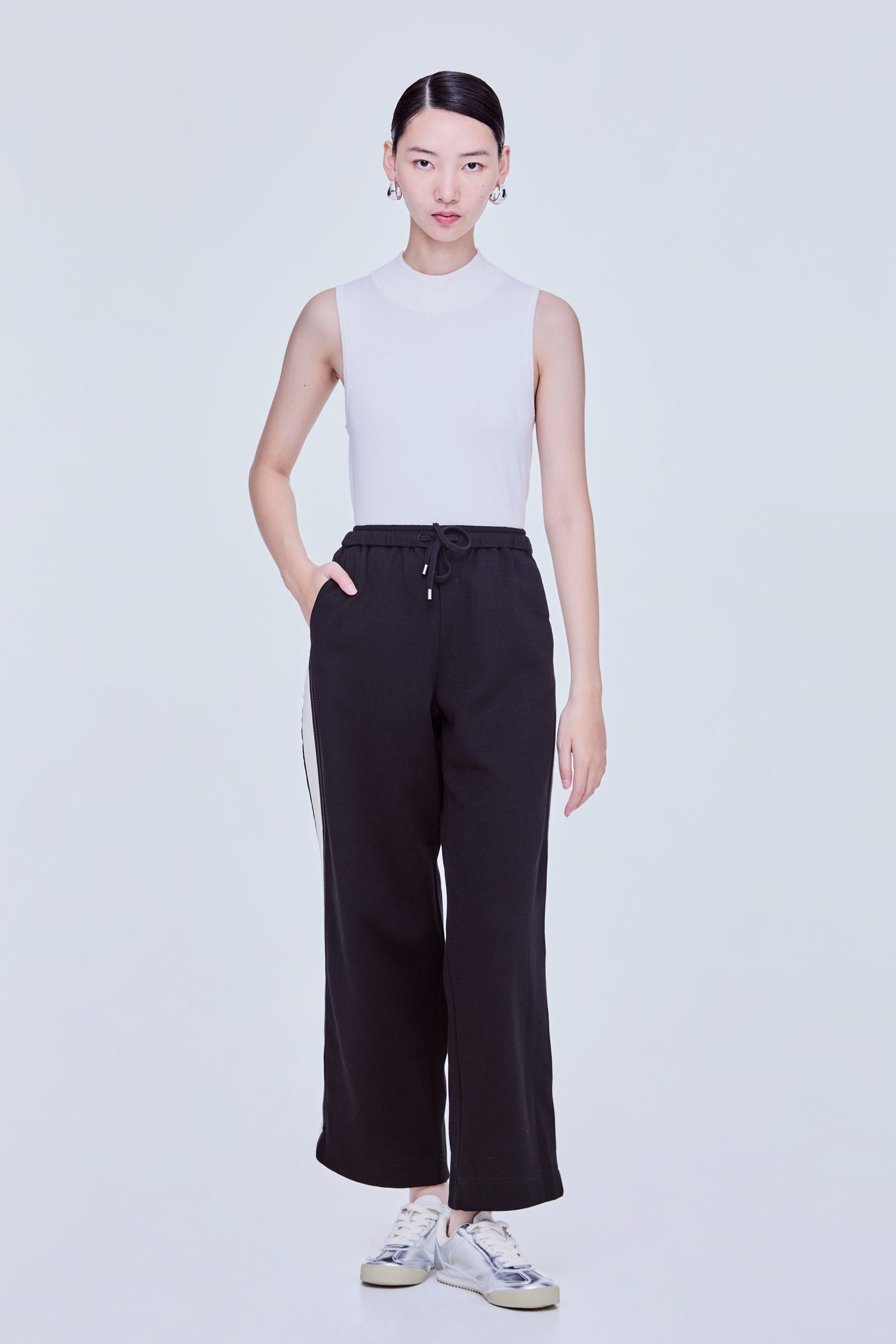 Contrast Panel Track Jogger