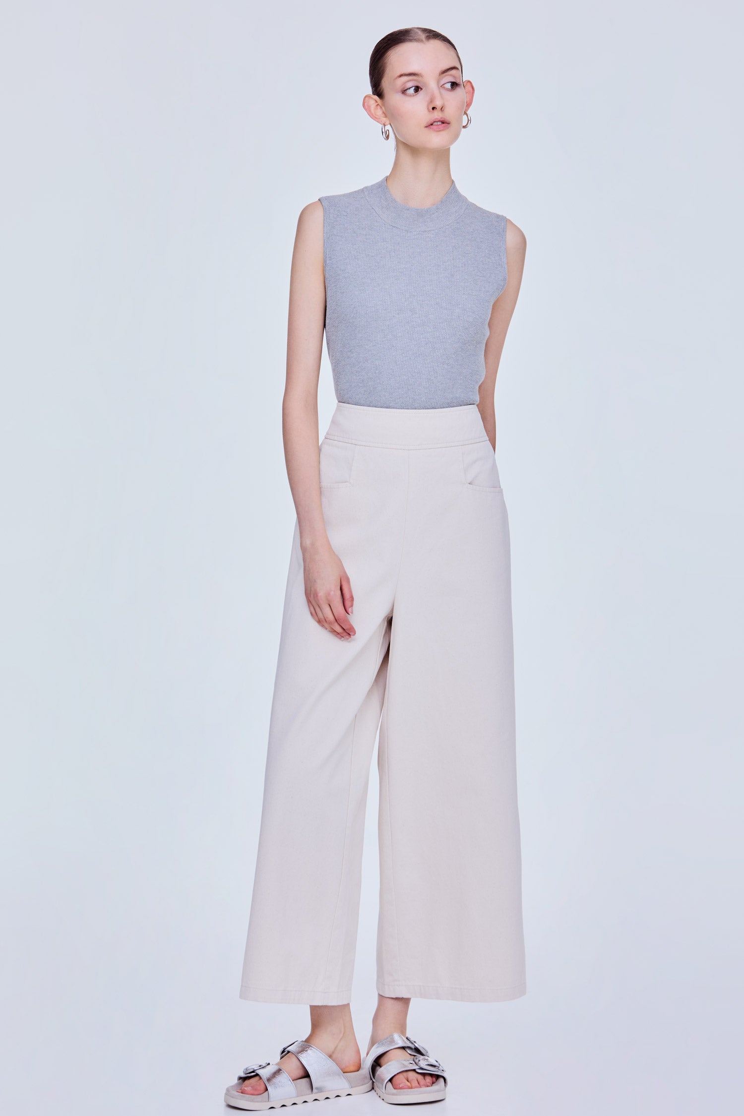 Wide Leg Pocketed Pants