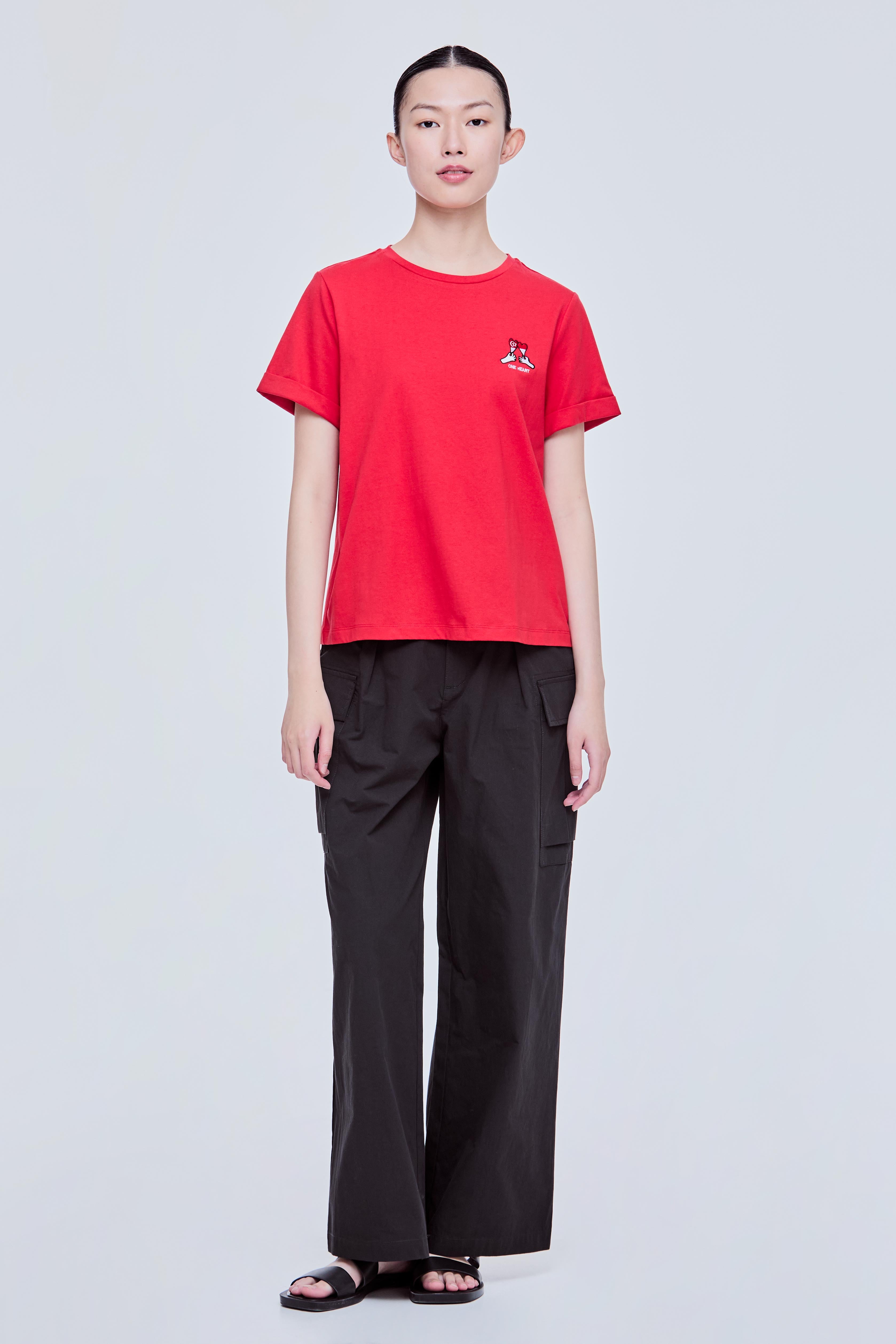 Basic Logo Magyar Tee