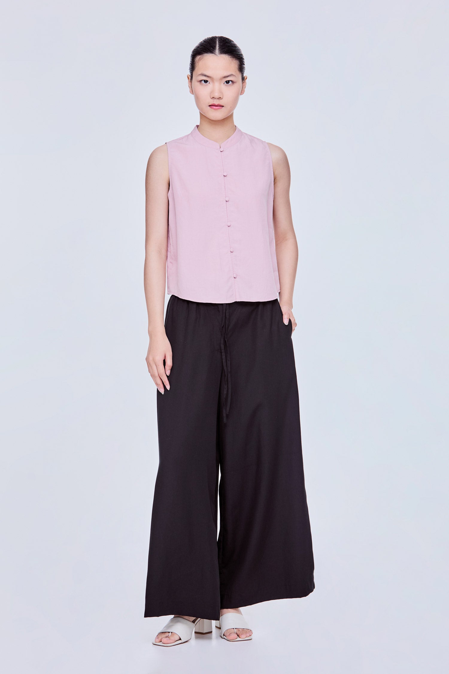 Mandarin Collar Sleeveless Top