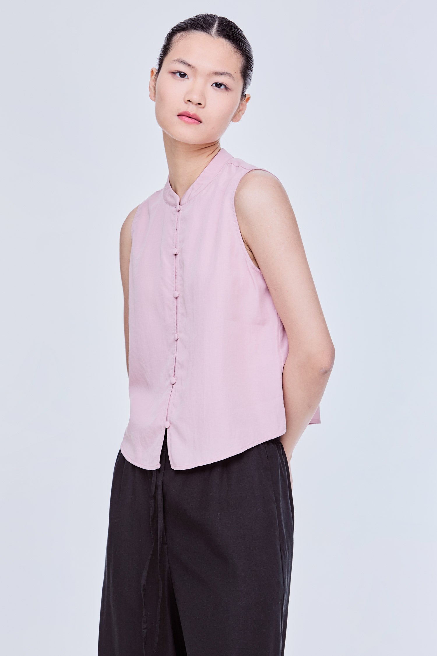 Mandarin Collar Sleeveless Top