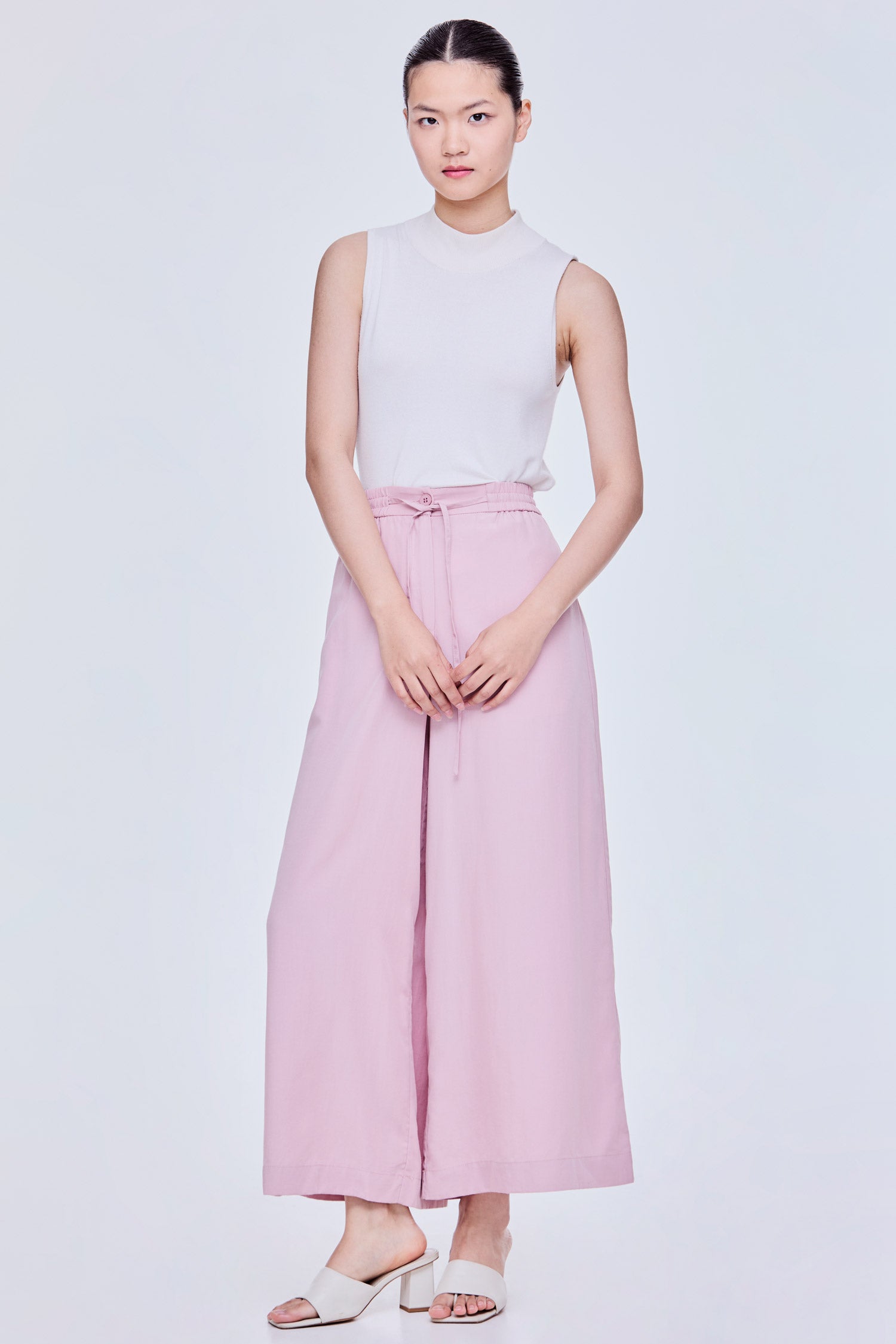 Elasticated Loose Straight Pants