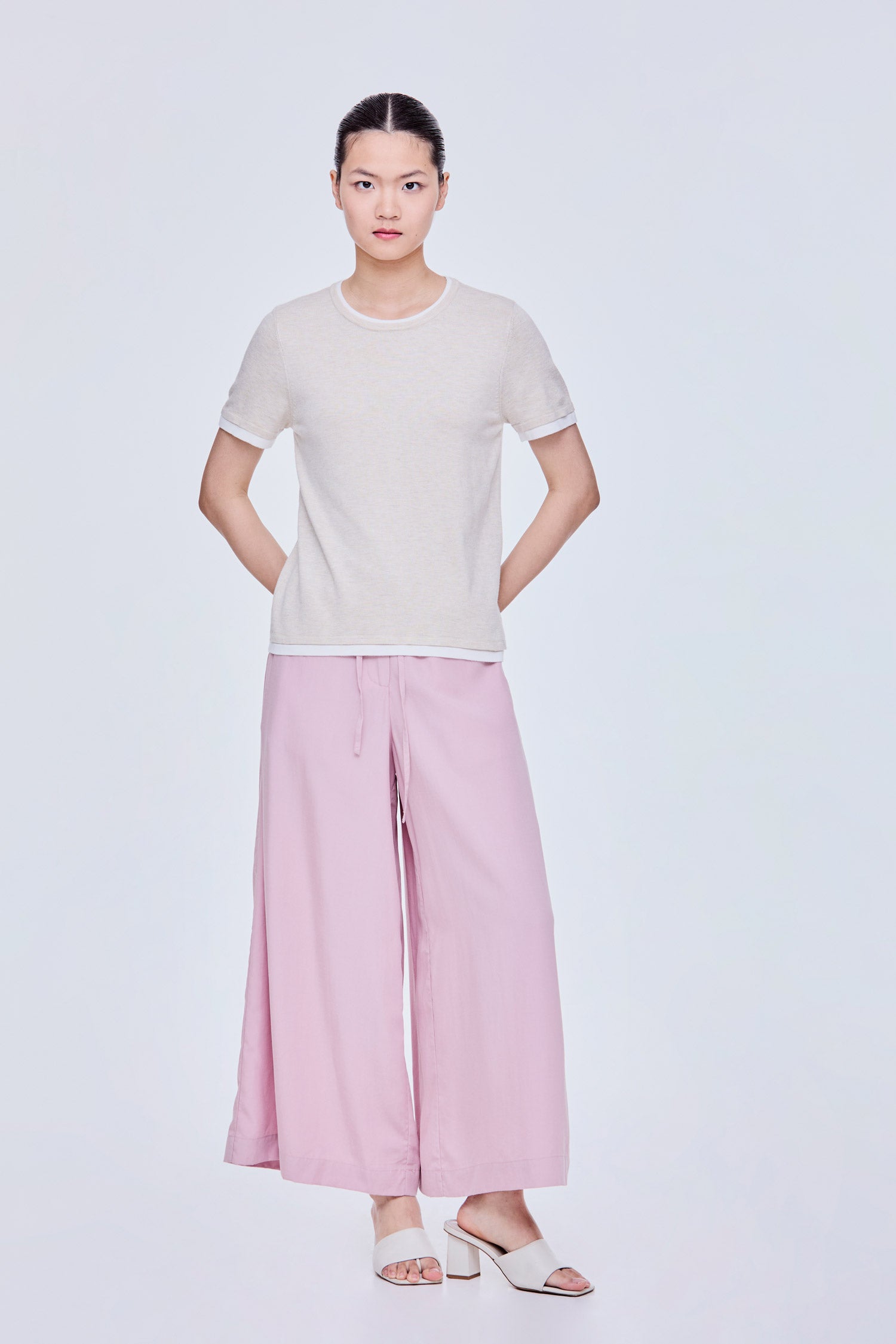 Contrast Trim Knit Tee
