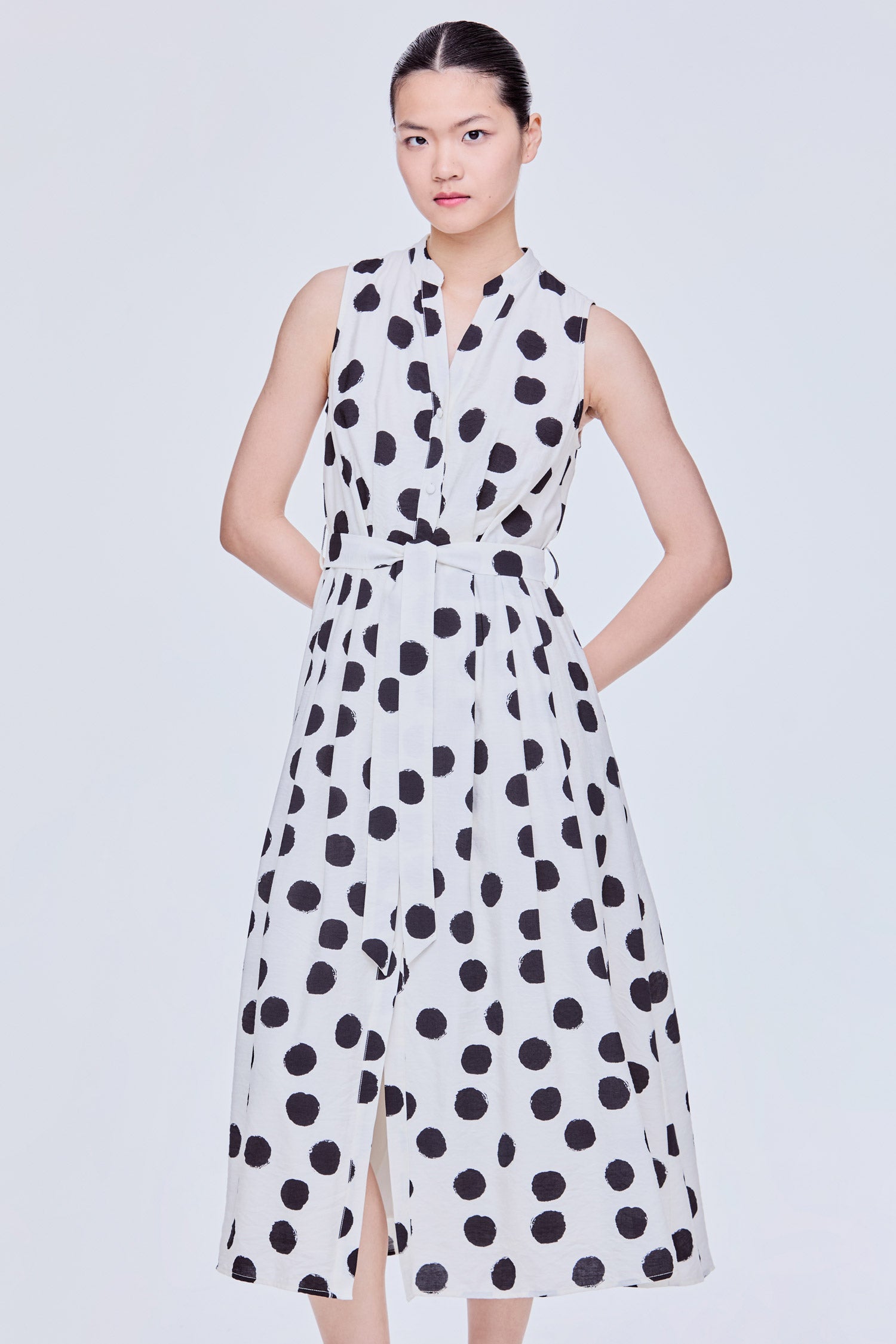 Collared V-Neck Printed Maxi Dress