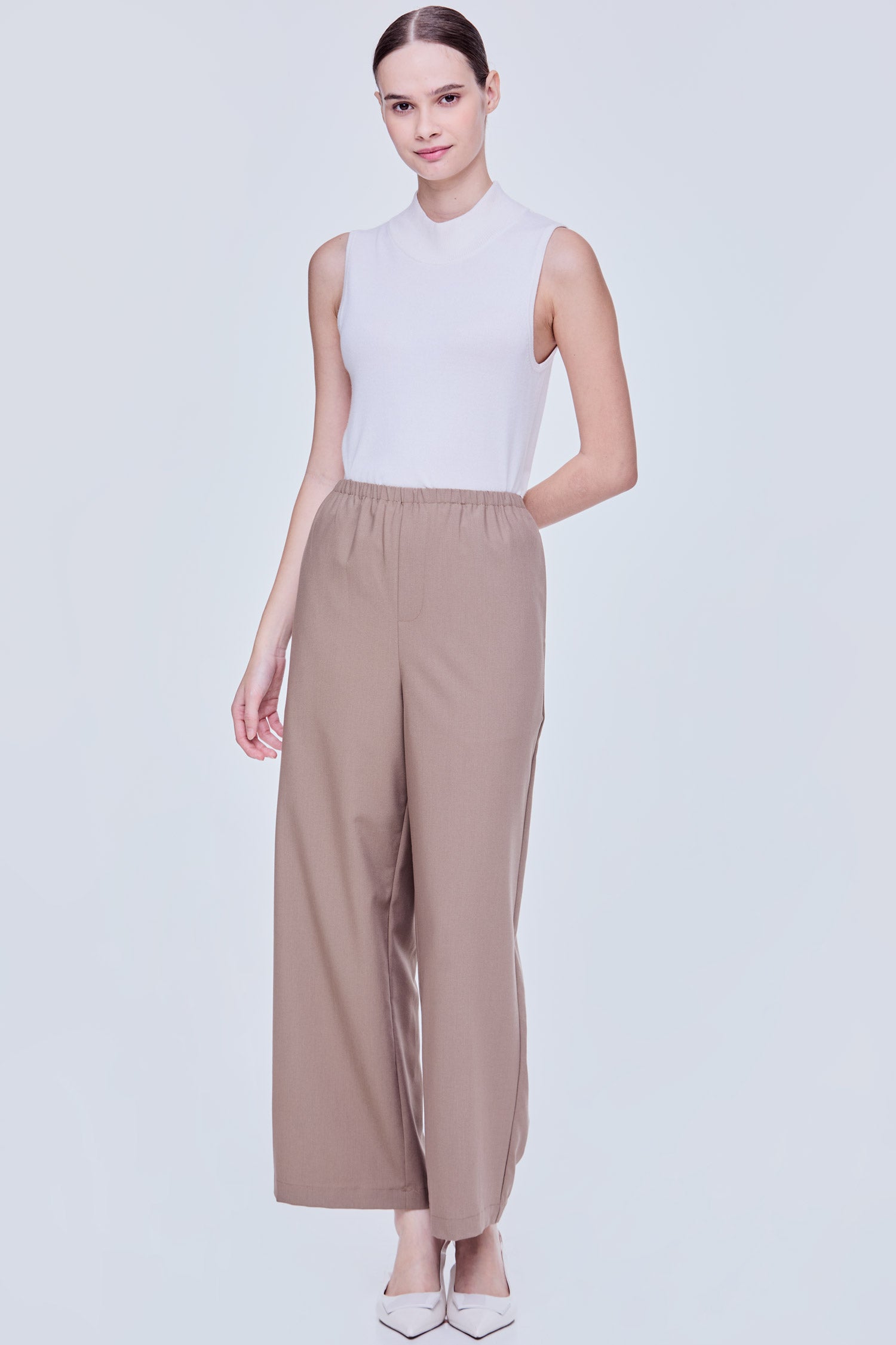 Basic Pull-On Trousers