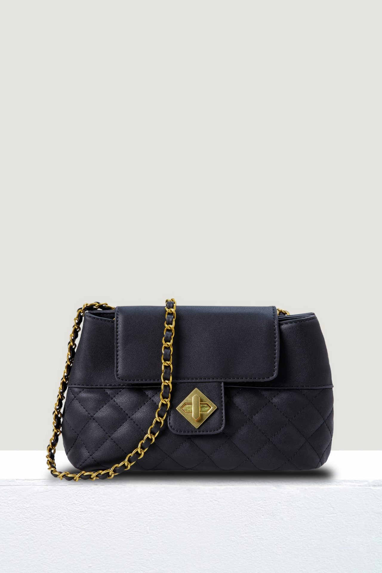 Quilted Chain Bag - Black