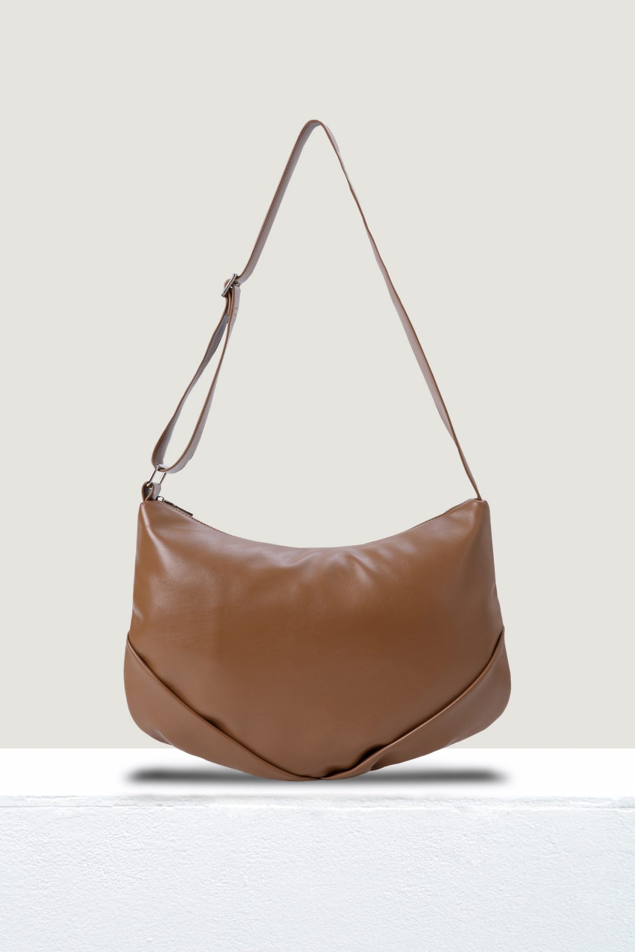 Hobo Bag - L. Brown
