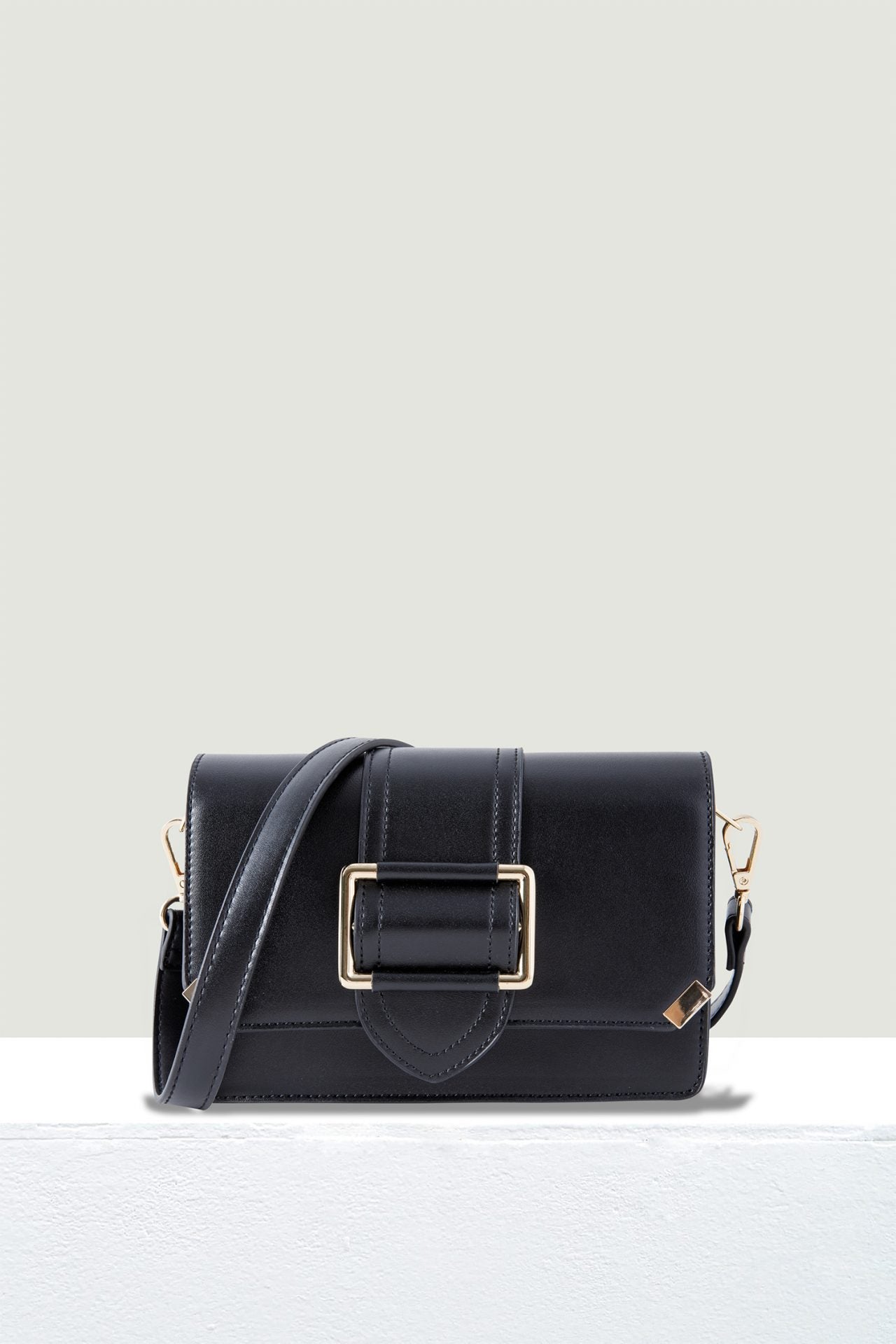 Front Flop Buckle Bag - Black