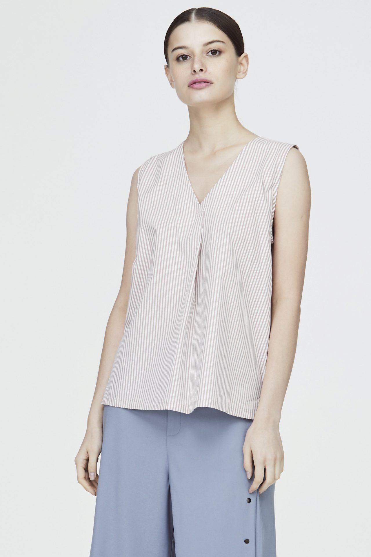 Contrast Boxy Top