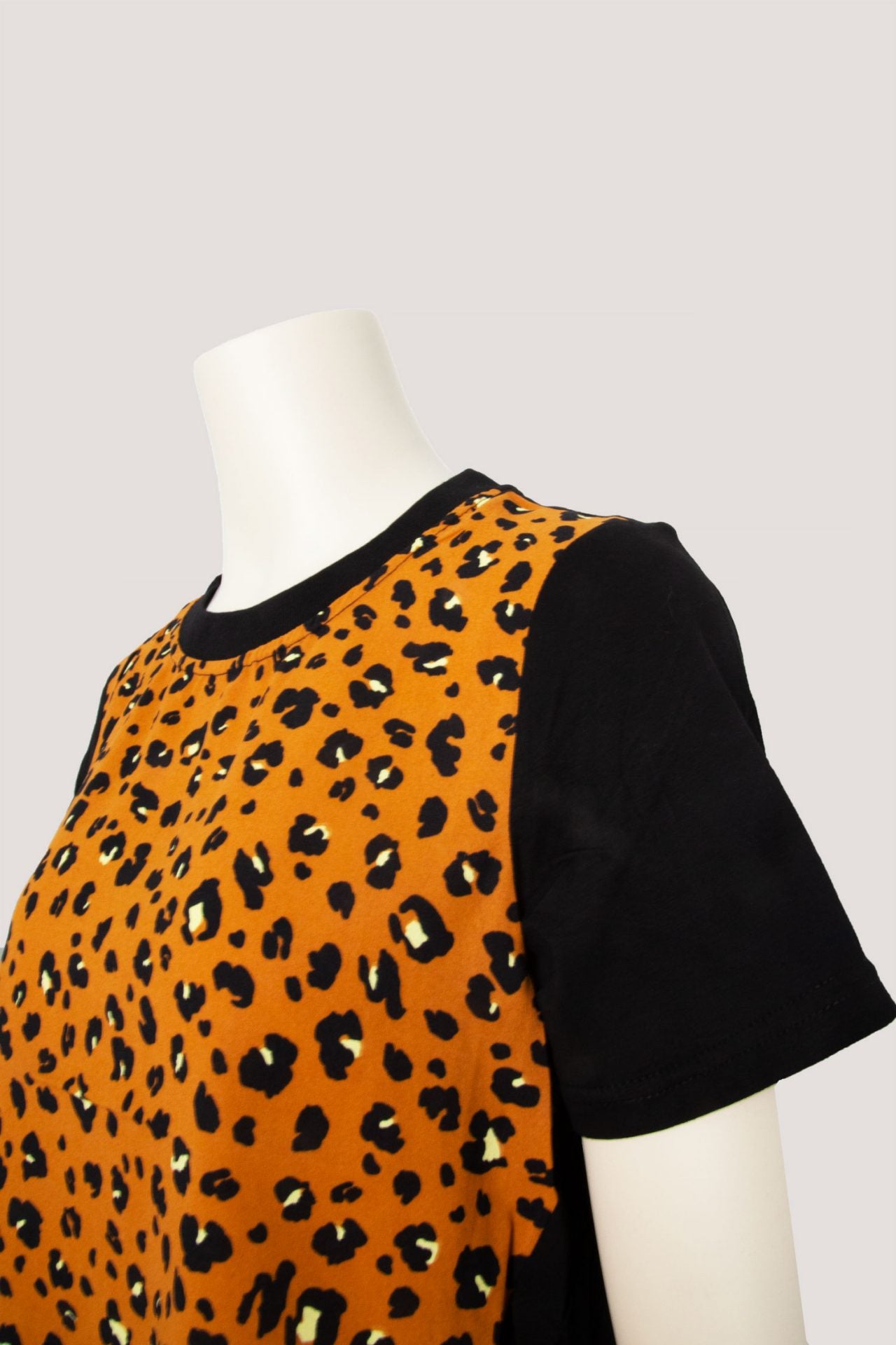Contrast Print Tee