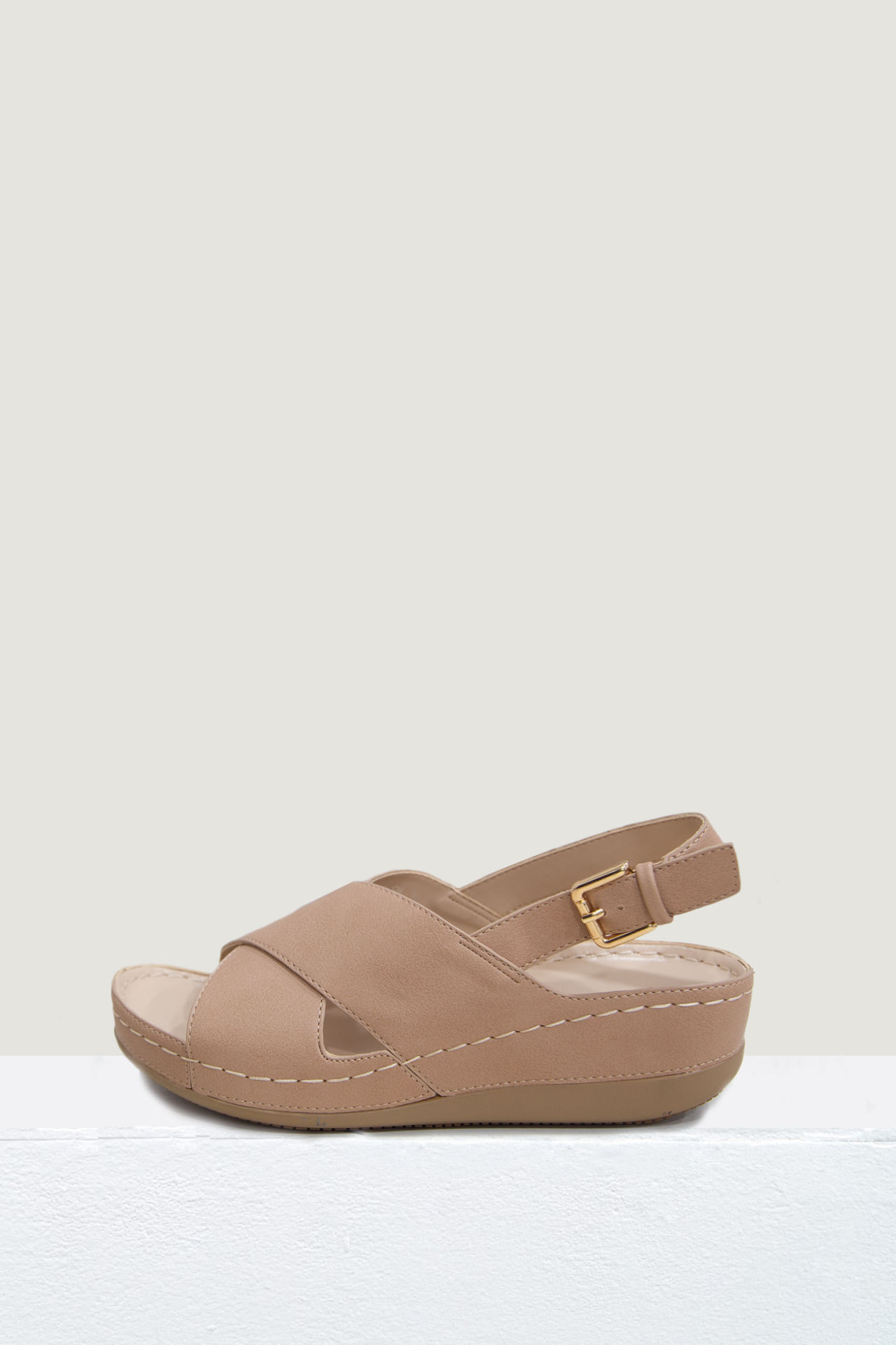 Criss Cross Flatform Sandals - Nude