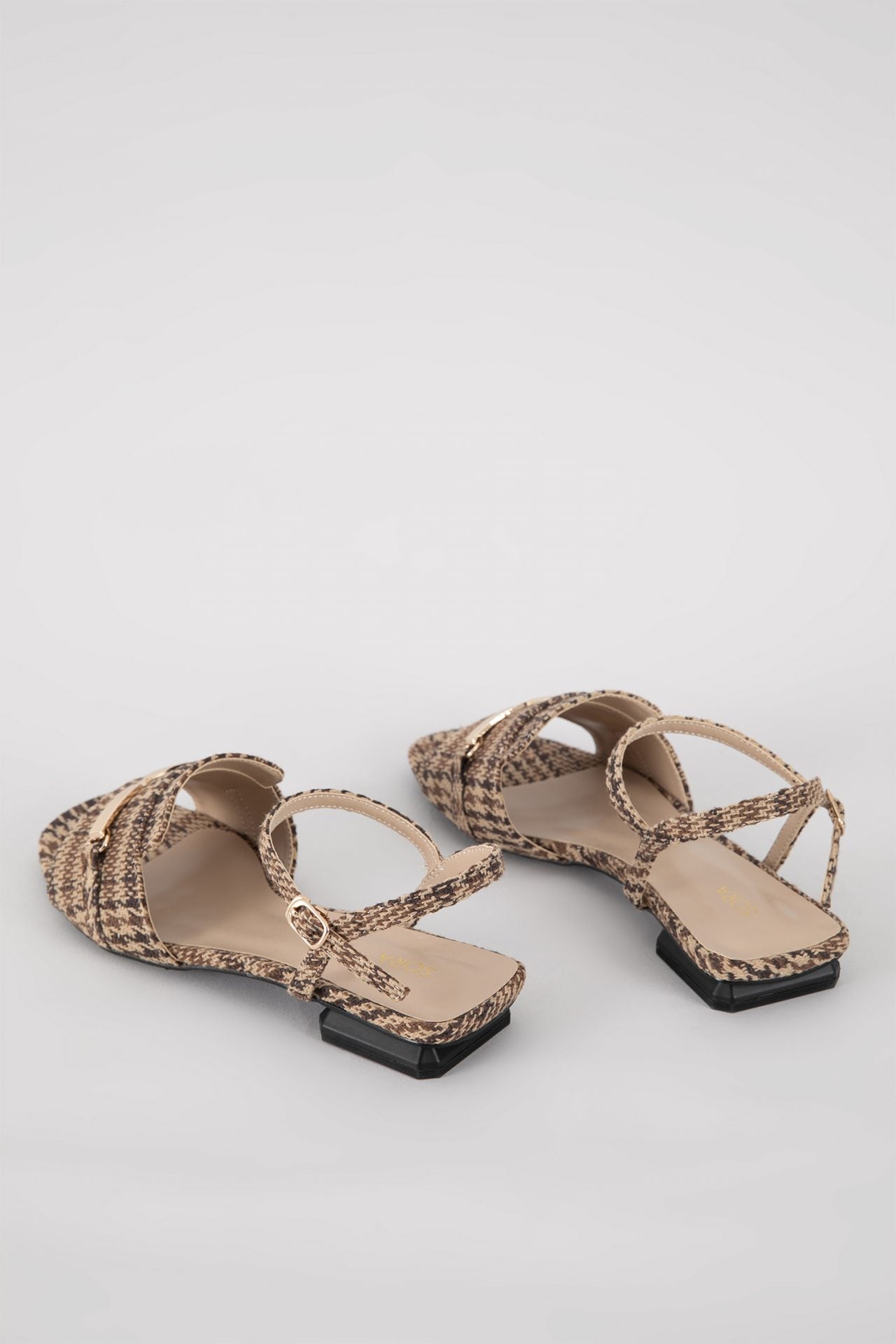 Houndstooth Buckle Strap Sandals