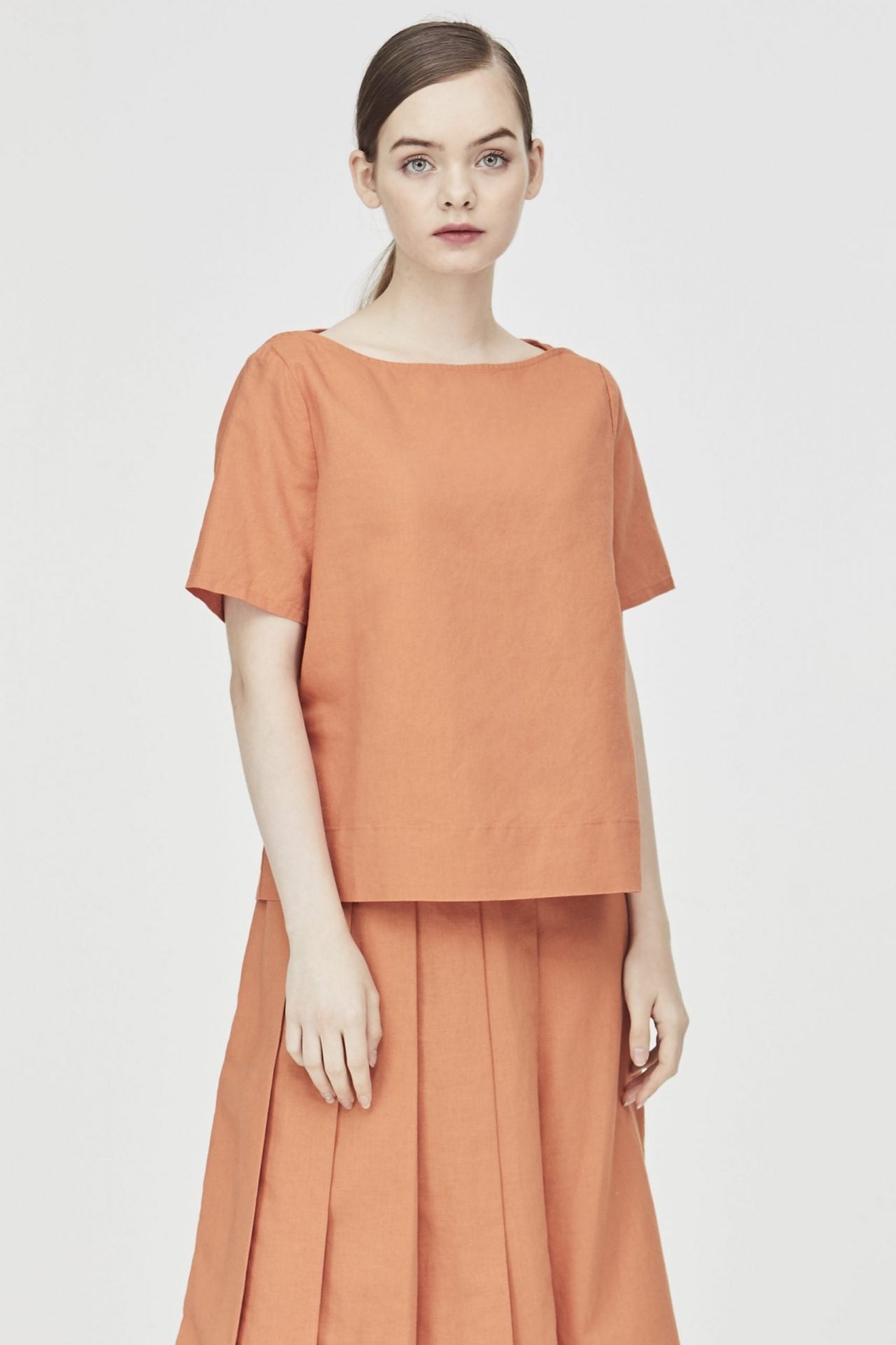 Linen Boatneck Blouse