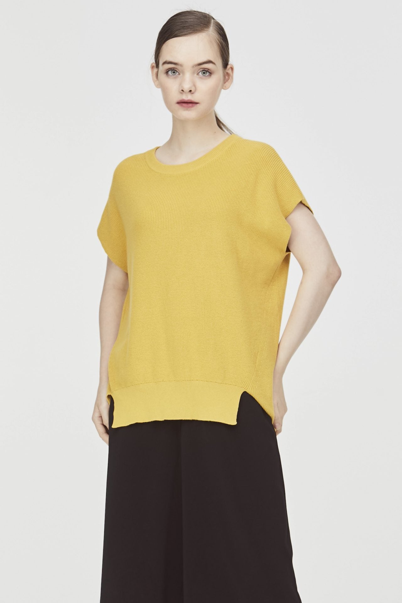 Wide Cut Knit Top