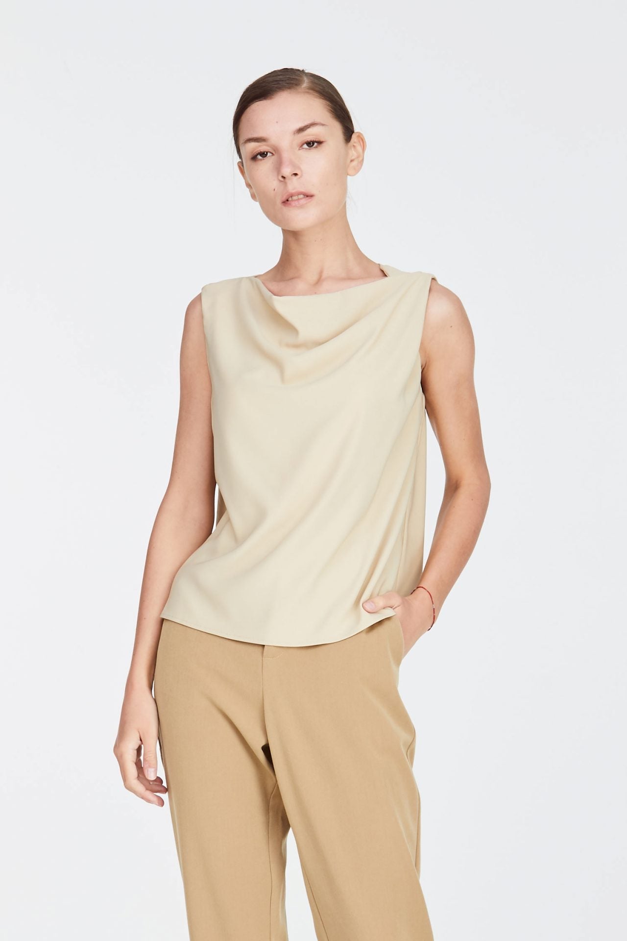 beige
