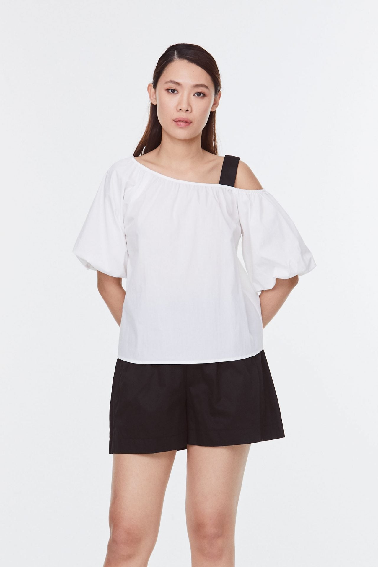 Contrasting Strapped Top