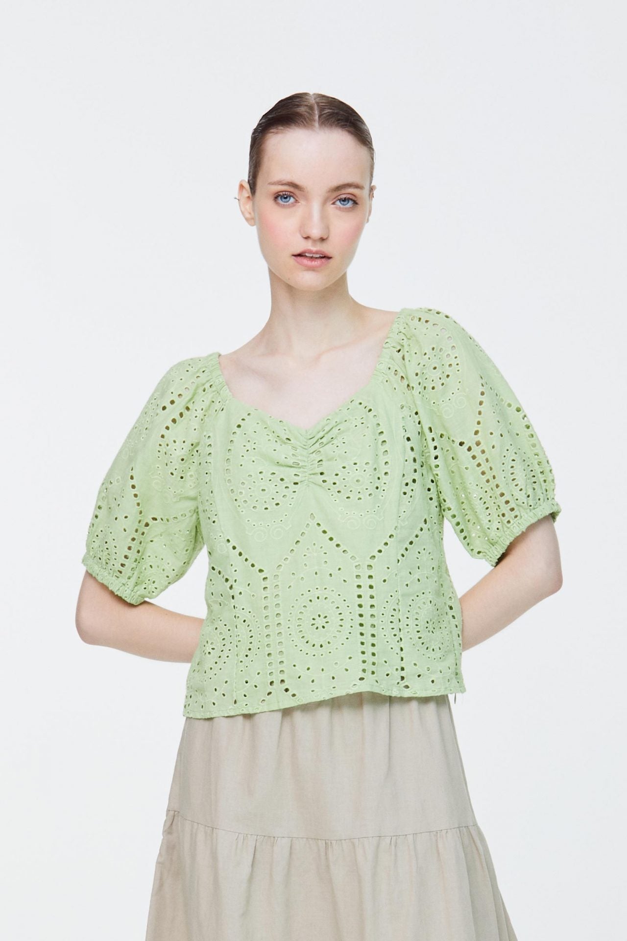apple green