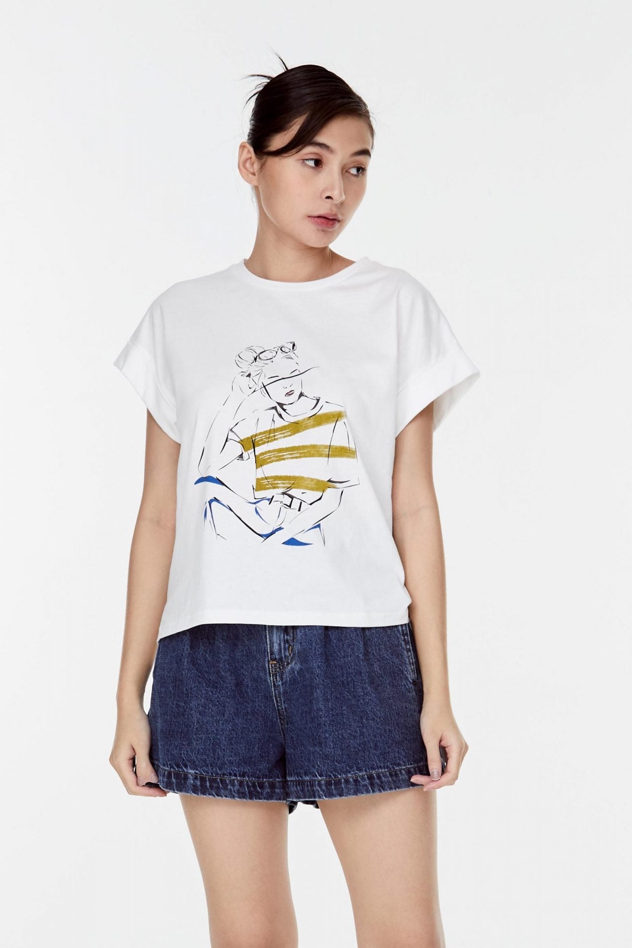 Magyar Graphic Tee