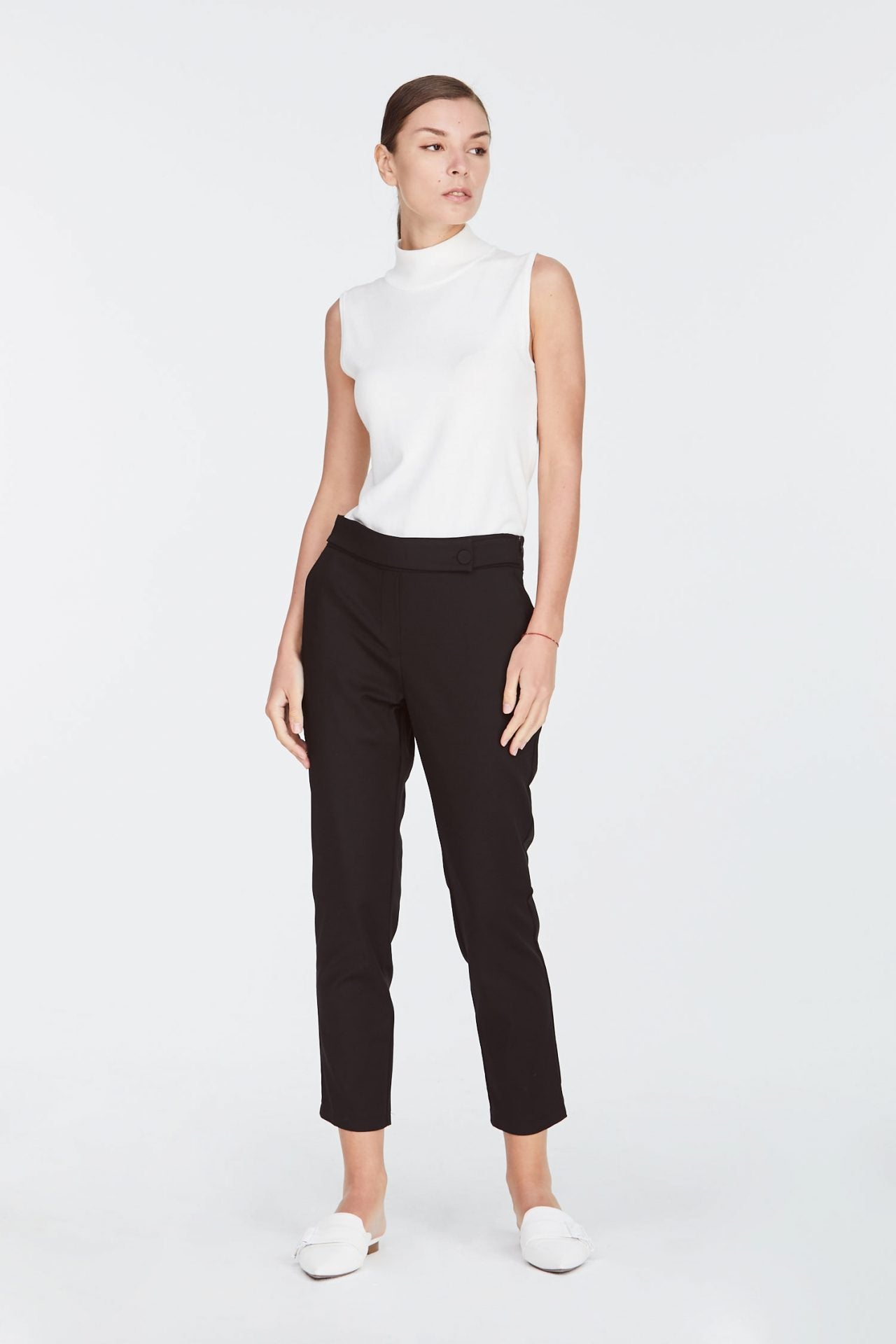 Extended Front Tab Straight Pants – iORA