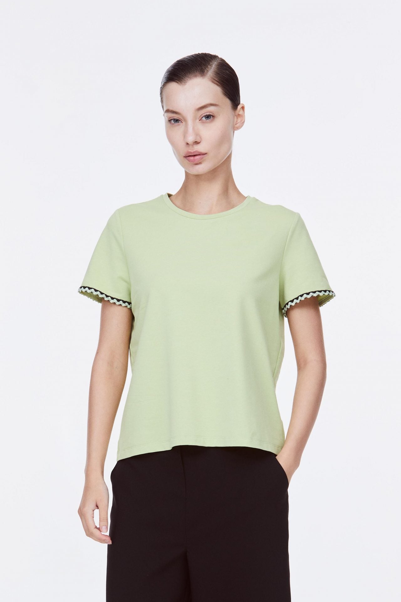 apple green