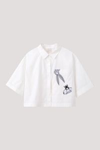 Cropped Bugs Bunny Peekaboo Shirt