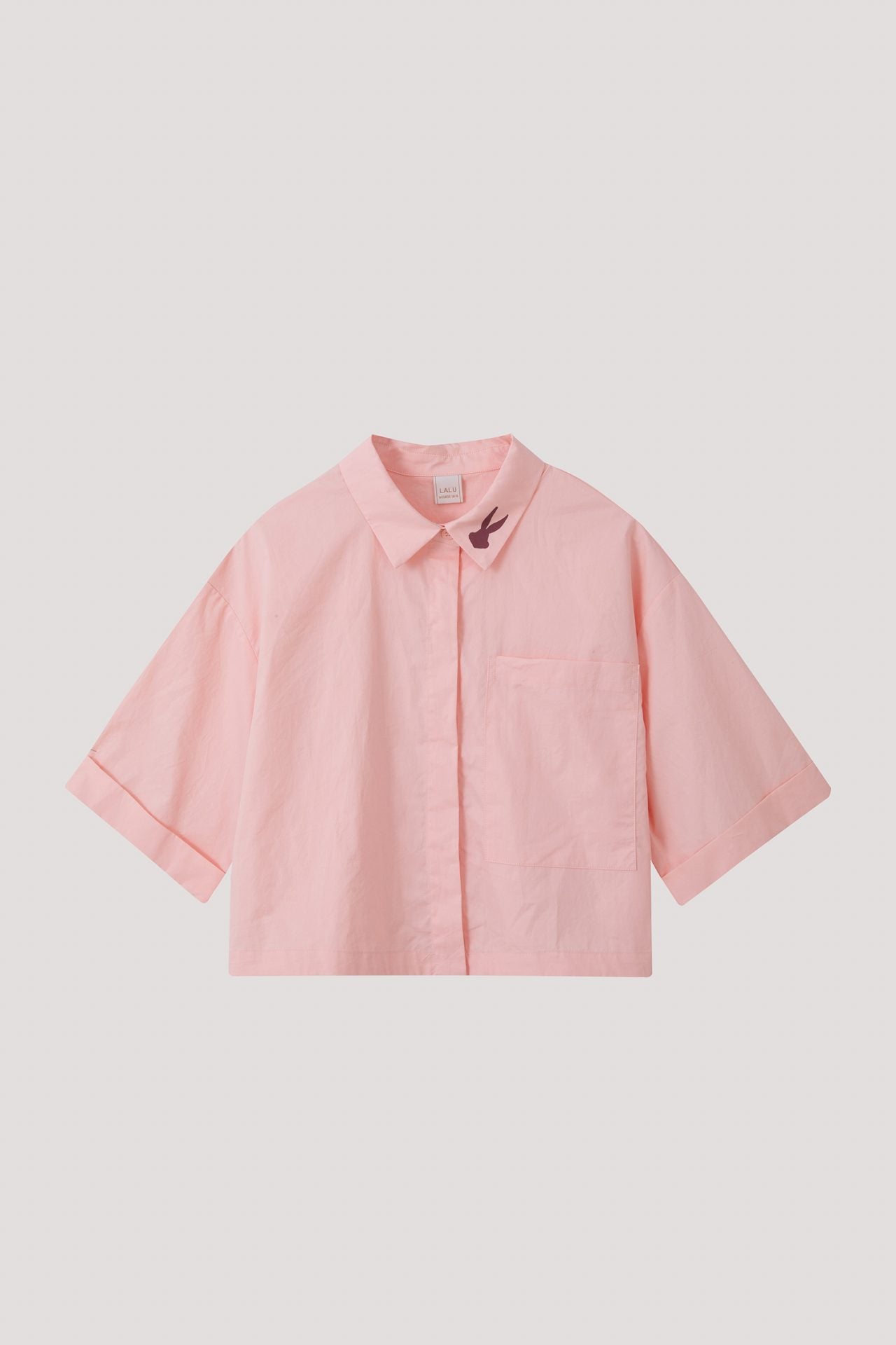 Cropped Printed Bugs Bunny Collar Shirt