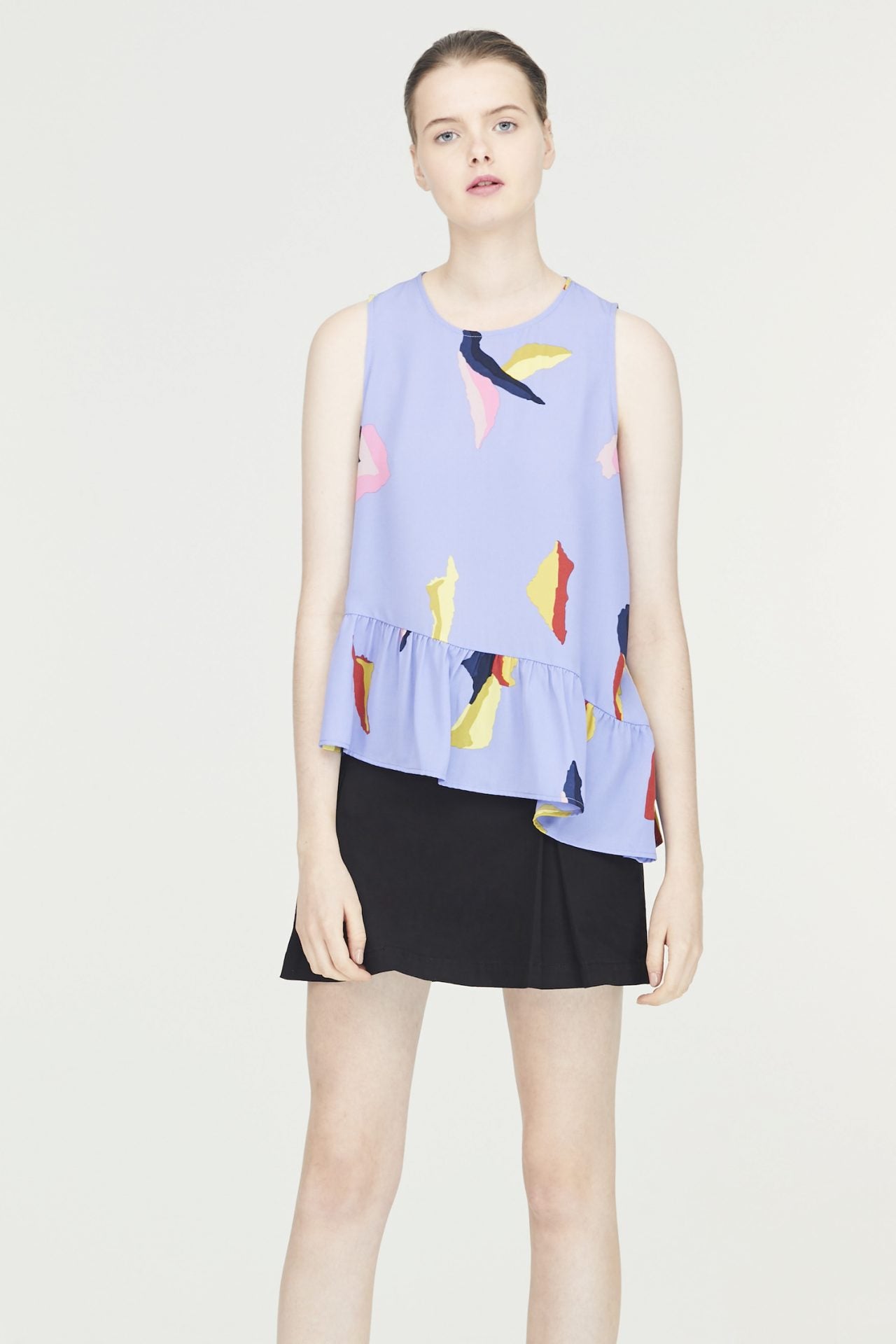 Pattern Asymmetric Ruffle Hem Blouse
