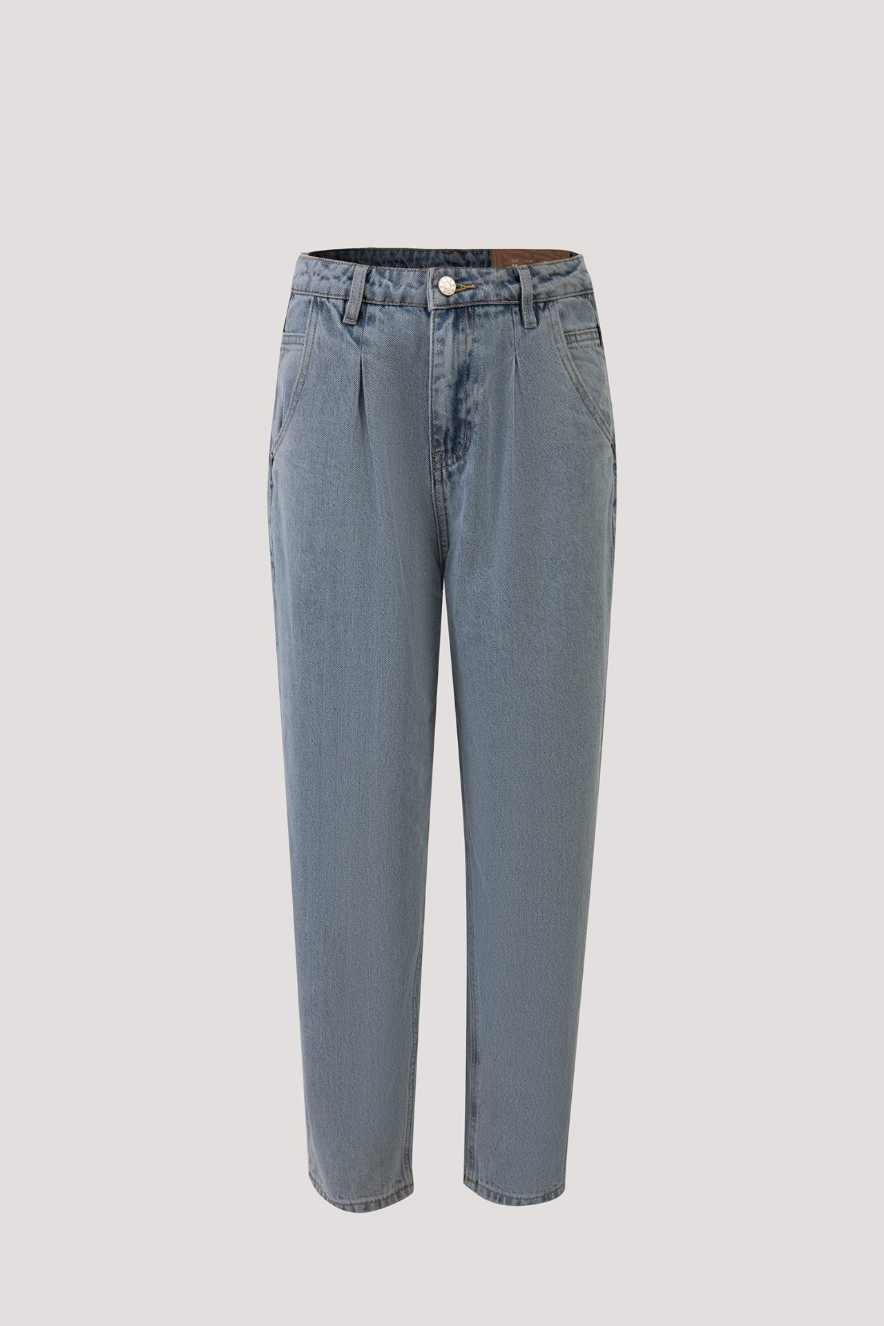 Straight Mom-Cut Denim Jeans
