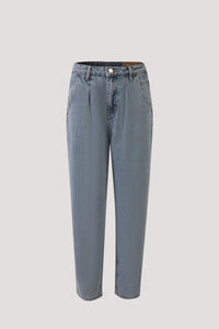 Straight Mom-Cut Denim Jeans