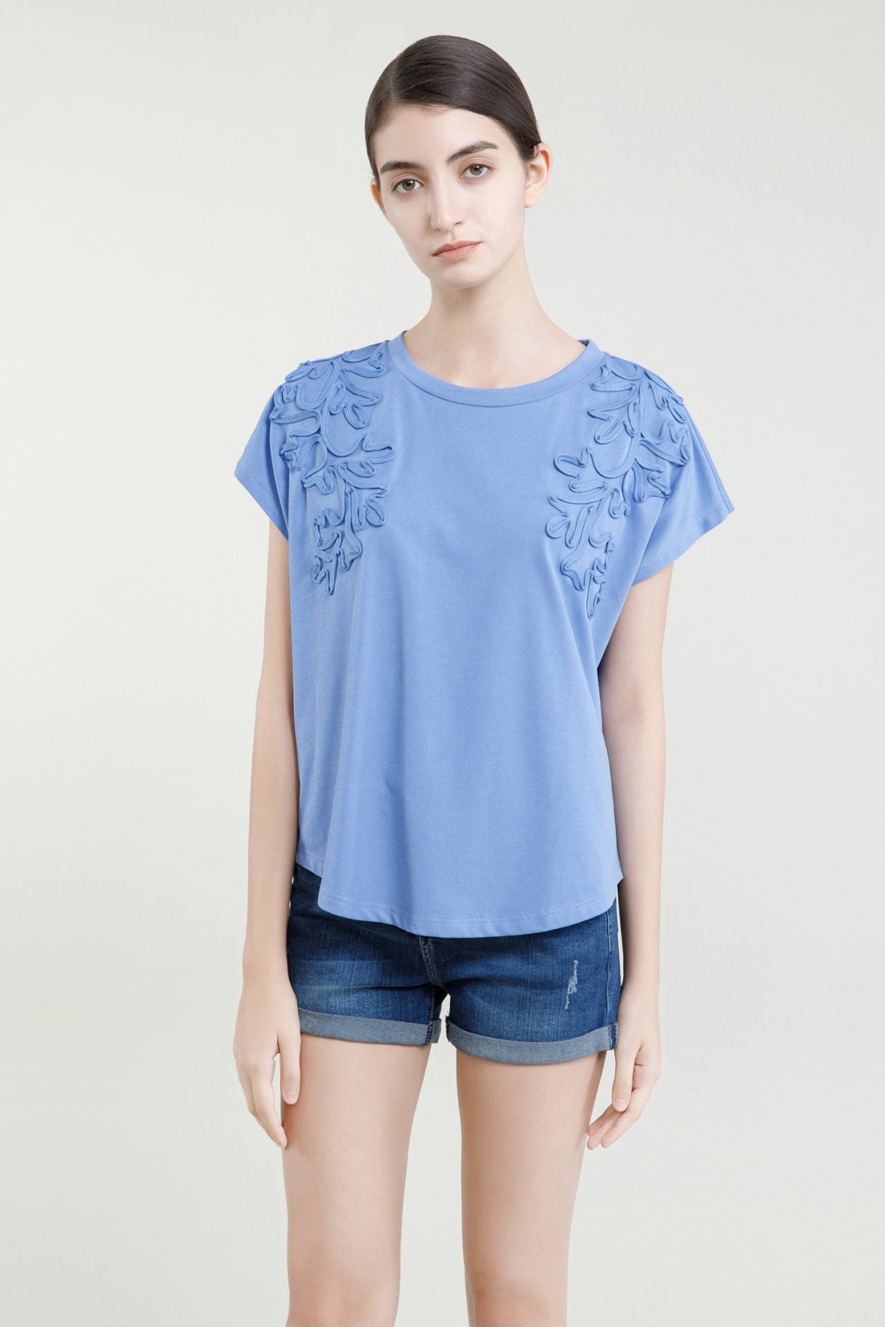 Embroidery Cap Sleeves Tee